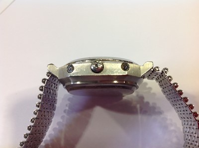 Lot 167 - Omega - a gentleman's Constellation quartz steel wrist watch.