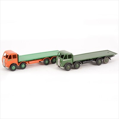 Lot 119 - Dinky Toys; no.502 and no.902 Foden flat-bed lorries