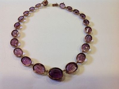 Lot 102 - A Victorian riviere necklace.