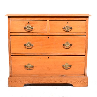 Lot 267 - A Victorian pine chest of drawers