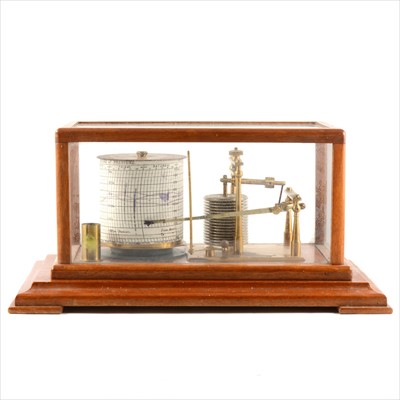 Lot 140 - A barograph, in a stained wood case