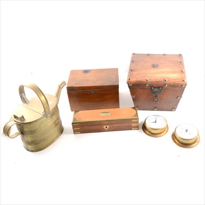 Lot 120 - A quantity of brass and wooden items.