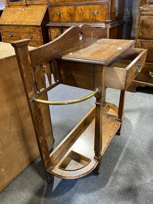 Lot 538 - An Arts and Crafts oak hall stand