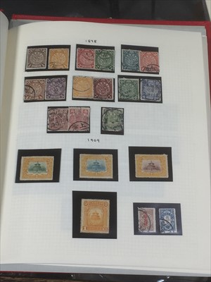 Lot 84 - Three albums and loose leaves of stamps, worldwide including China and Hong Kong., Egypt