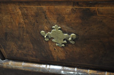 Lot 299 - A George II walnut chest of drawers