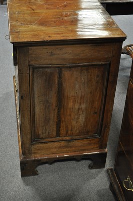 Lot 299 - A George II walnut chest of drawers