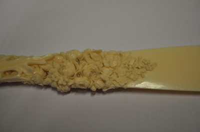 Lot 71 - A carved ivory letter knife, probably French, late 19th century
