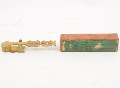 Lot 1214 - A set of brass sovereign scales in original box.