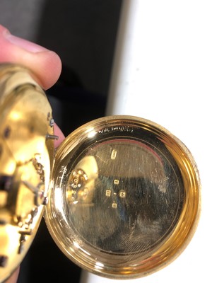 Lot 217 - Pearce & Sons Leicester -an 18 carat yellow gold open face pocket watch