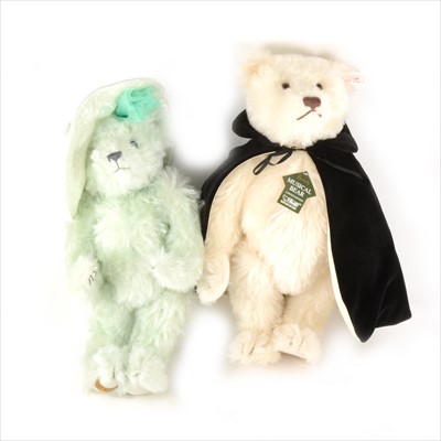 Lot 179A - Moden Steiff 'Phantom of the Opera' bear, unboxed, and a Merrythought 'Queen Mother' bear, boxed with ciritifcate.