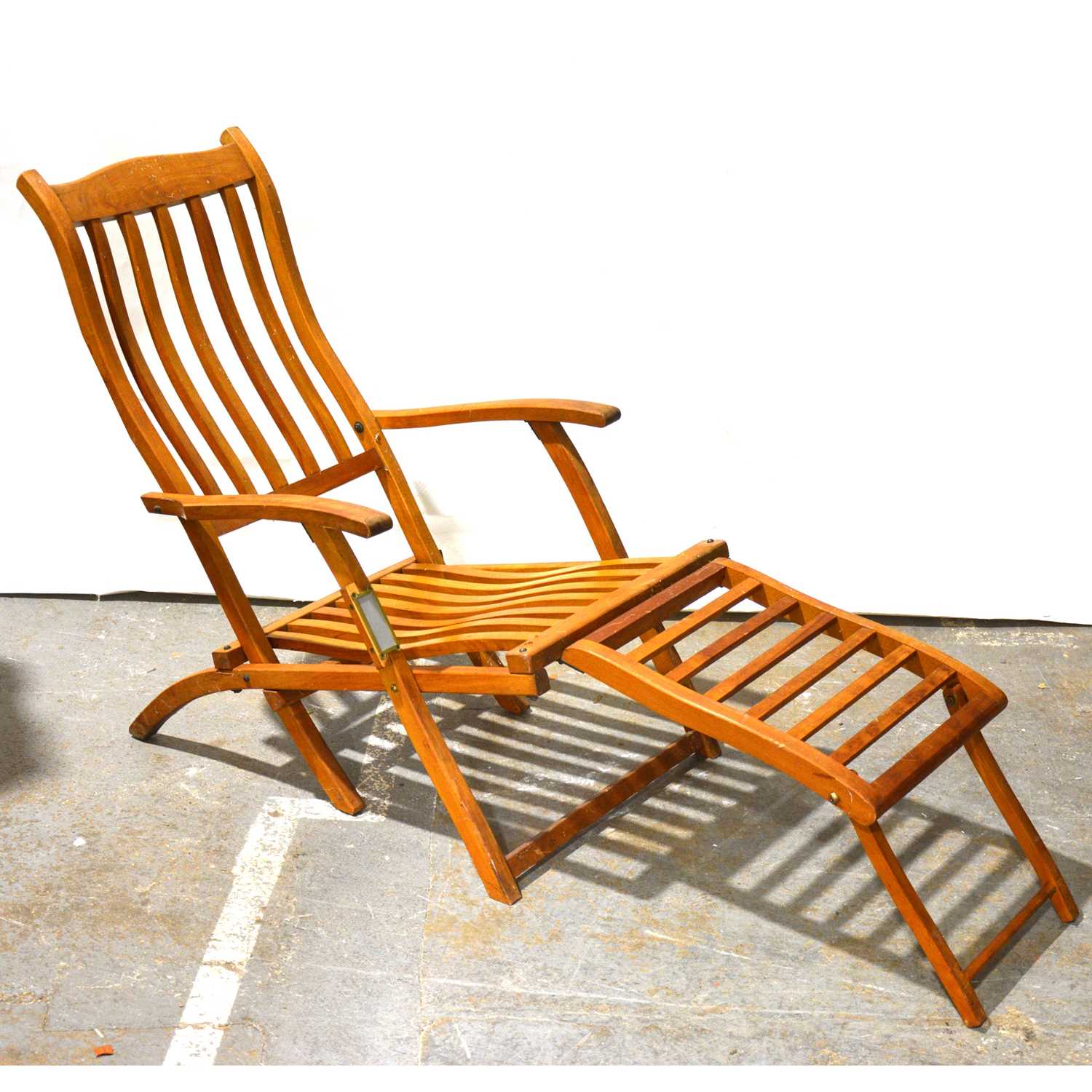Lot 508 Teak folding steamer chair.