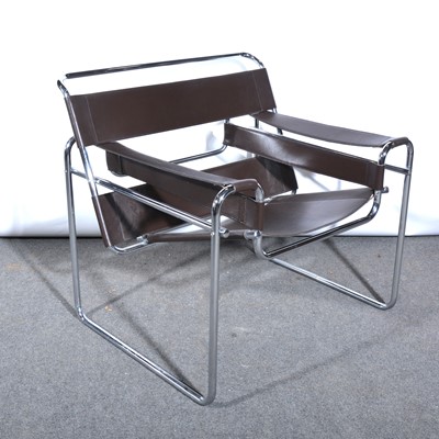 Lot 396 - A chrome and leather 'Wassily' lounge chair, after Marcel Breuer