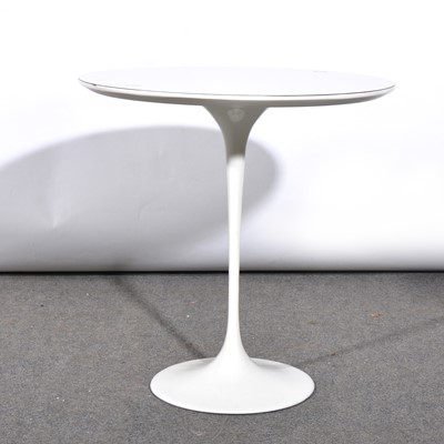 Lot 393 - A 'Tulip' occasional table, designed by Eero Saarinen