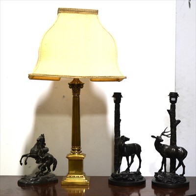 Lot 100 - A brass Corinthian column table lamp, etc