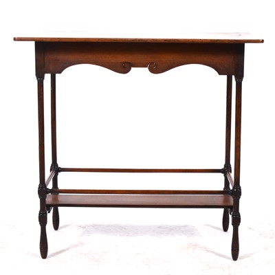 Lot 1525 - A Victorian mahogany occasional table