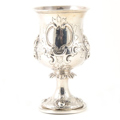 Lot 265 - A Victorian silver goblet, Richards & Brown, London 1858