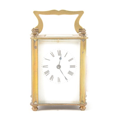 Lot 1413 - A late 19th Century French brass cased carriage clock