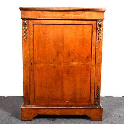 Lot 453 - A Victorian walnut side cabinet