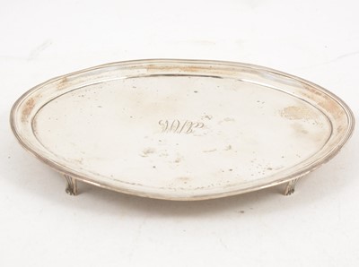 Lot 1187 - A George III silver teapot stand by Peter and Ann Bateman