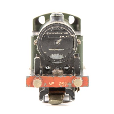 Lot 158 - Hornby Dublo OO gauge model railway locomotive; EDL7 'Southern' 2594, pre-war example, unboxed.