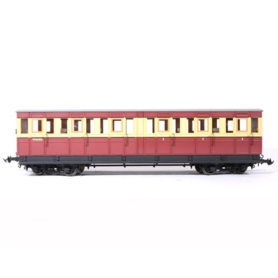 Lot 73 - Accucraft gauge 1 / G scale, 45mm, Isle of Man 'Pairs' coaches, maroon and cream, (3).
