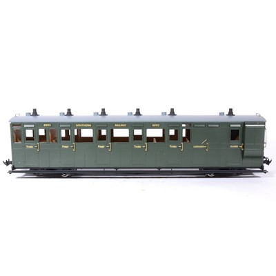 Lot 108 - Accucraft gauge 1 / G scale, 45mm, L&B bogie brake composite coach, southern green, boxed.