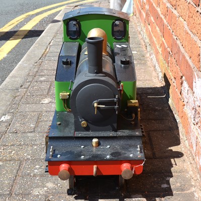 Lot 121 - Live steam 5inch gauge locomotive, tank engine 2-6-0, green, 88cm length.