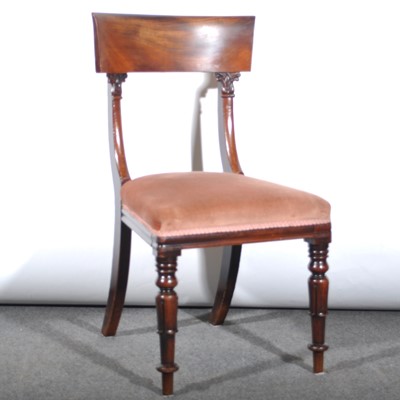 Lot 502 - A William IV mahogany bar back chair