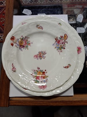 Lot 33 - A Coalport part dinner and tea service, retailed by Thomas Goode