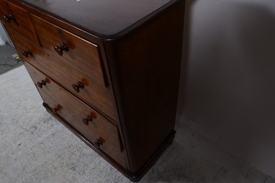 Lot 121 - A Victorian mahogany chest of drawers