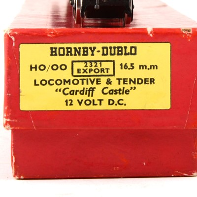 Lot 520 - Hornby Dublo OO gauge locomotive; 'Cardiff Castle'  no.2321 in solid red export box.