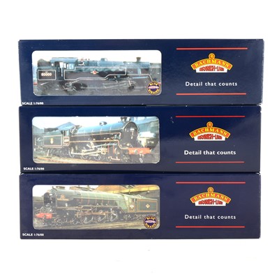Lot 557 - Three Bachmann OO gauge model railway locomotives; 32-350, 32-553, 31-707.