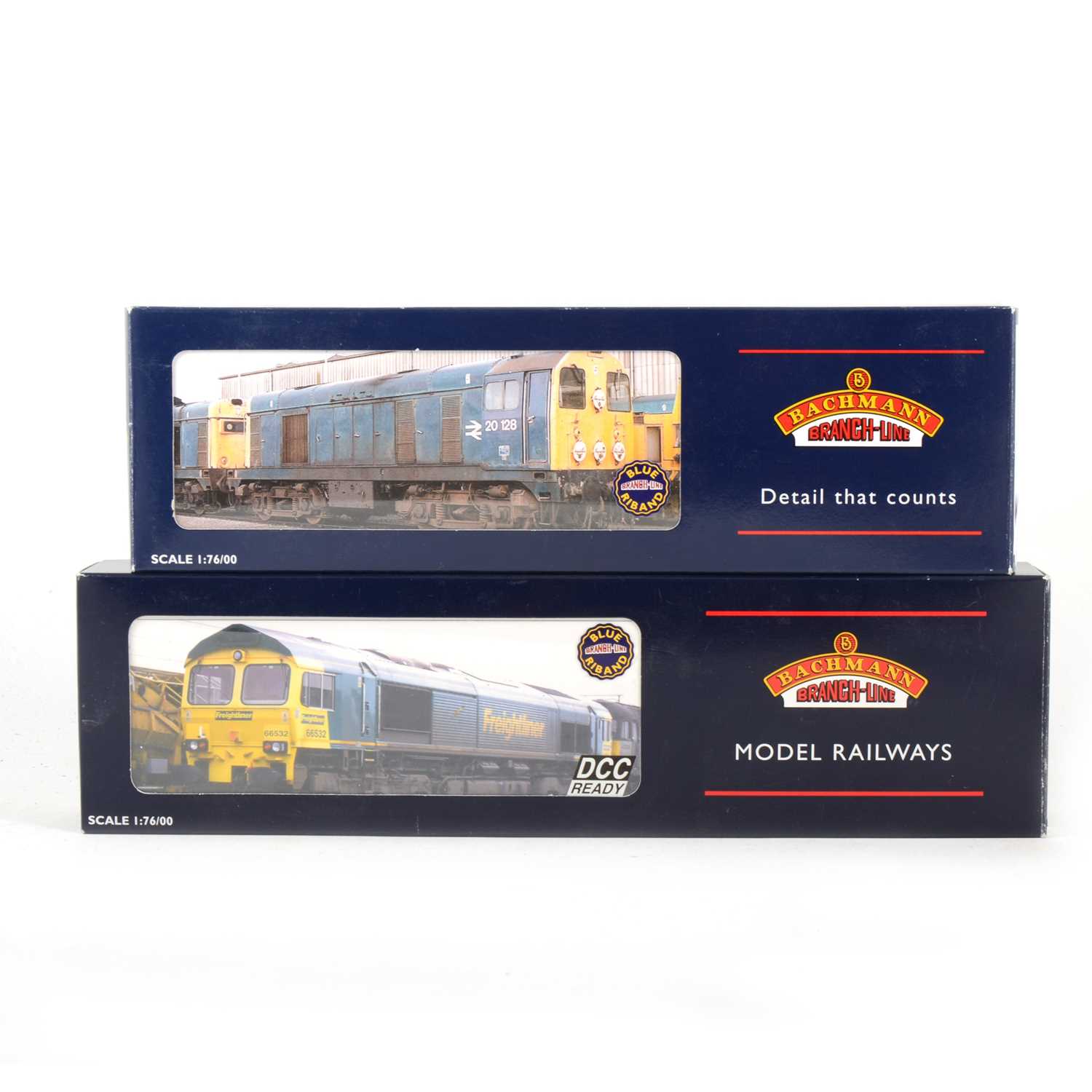 Lot 560 - Two Bachmann OO gauge model railway locomotives, 32-726 and 32-027