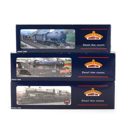 Lot 579 - Bachmann OO gauge model railway locomotive, 32-177, 31-861 and 31-778