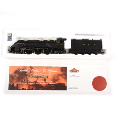 Lot 597 - Bachmann OO gauge limited edition model railway locomotive 'Golden Shuttle'