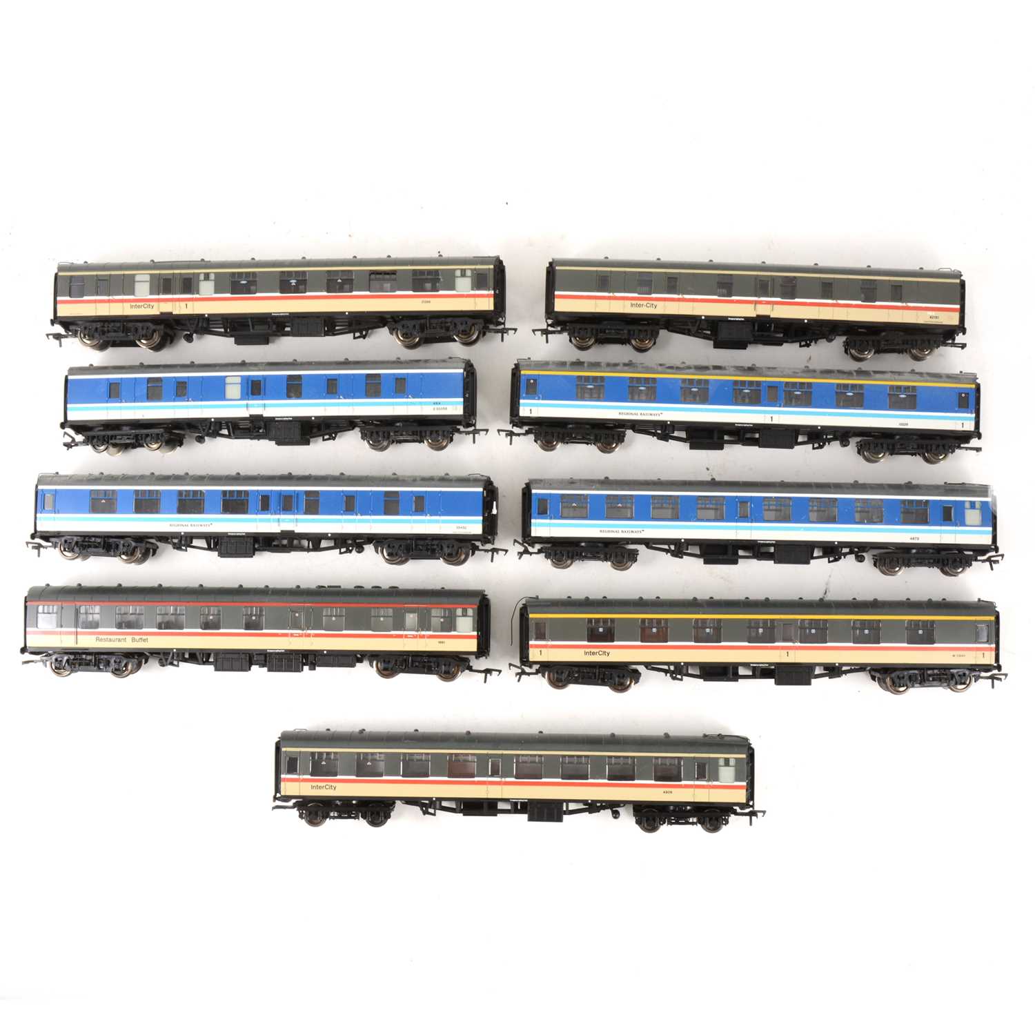 Lot 529 - Nine Bachmann OO gauge model railway passenger coaches, Inter-city and Regional Railways.