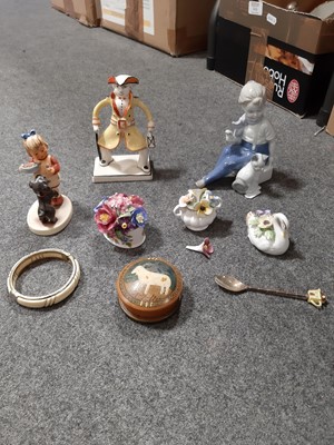 Lot 1029 - Assorted china and teaware including Crown Derby and Royal Stafford
