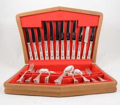 Lot 1081 - Silver plated Kings pattern canteen of cutlery