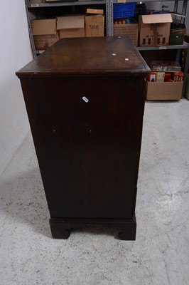 Lot 131 - A Victorian mahogany chest of drawers