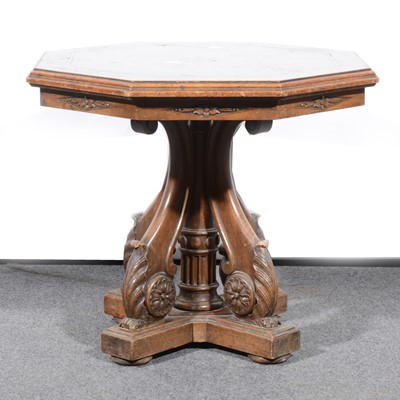 Lot 540 - A reproduction oak occasional table