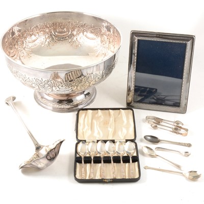 Lot 201 - A small collection of silver and silver-plated items.