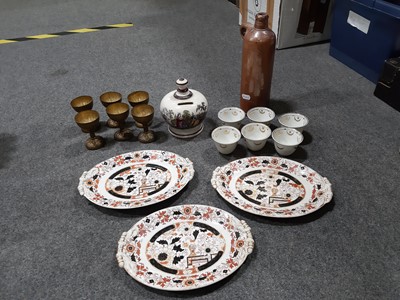 Lot 1050 - A quantity of Mason Ironstone dishes, decorative vases, etc