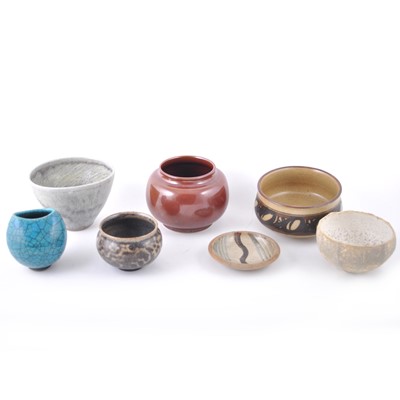 Lot 51 - A quantity of studio pottery including St Ives Pottery and Chris Carter