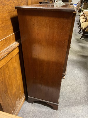 Lot 460 - A small Edwardian mahogany display cabinet.