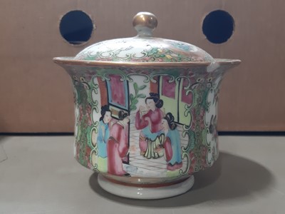 Lot 65 - A collection of Chinese Famille Rose ceramics.