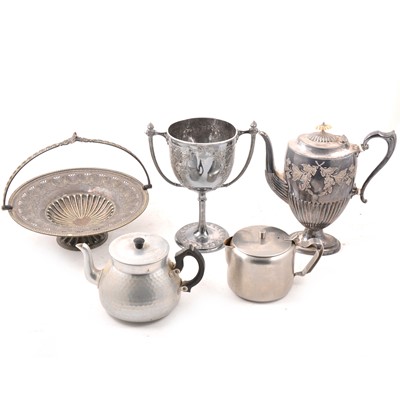 Lot 133 - Silver-plated oval cruet and other silver-plate.