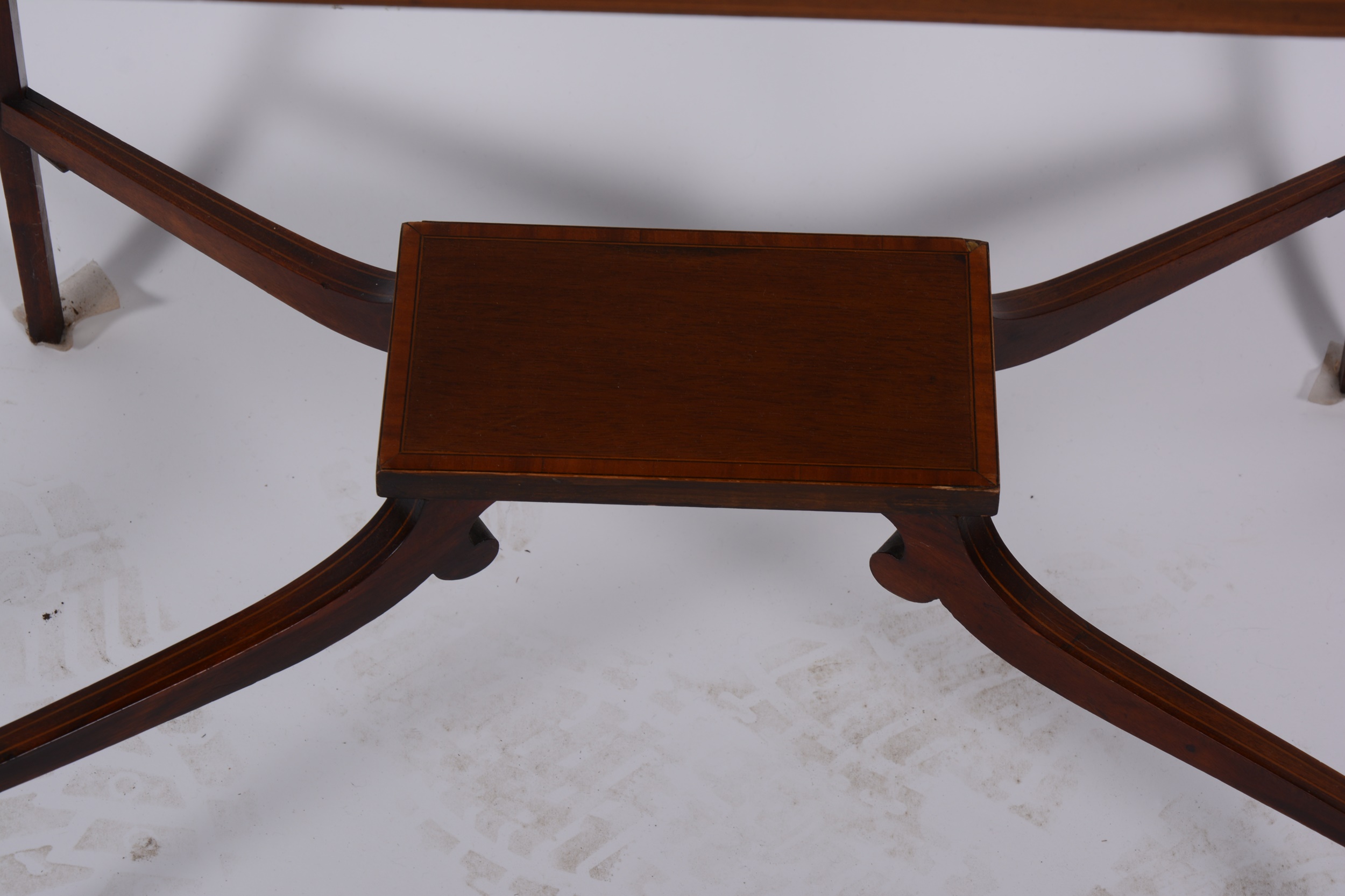 Lot 1555 An Edwardian glasstop display table