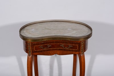 Lot 167 - A reproduction inlaid kidney-shape occasional table