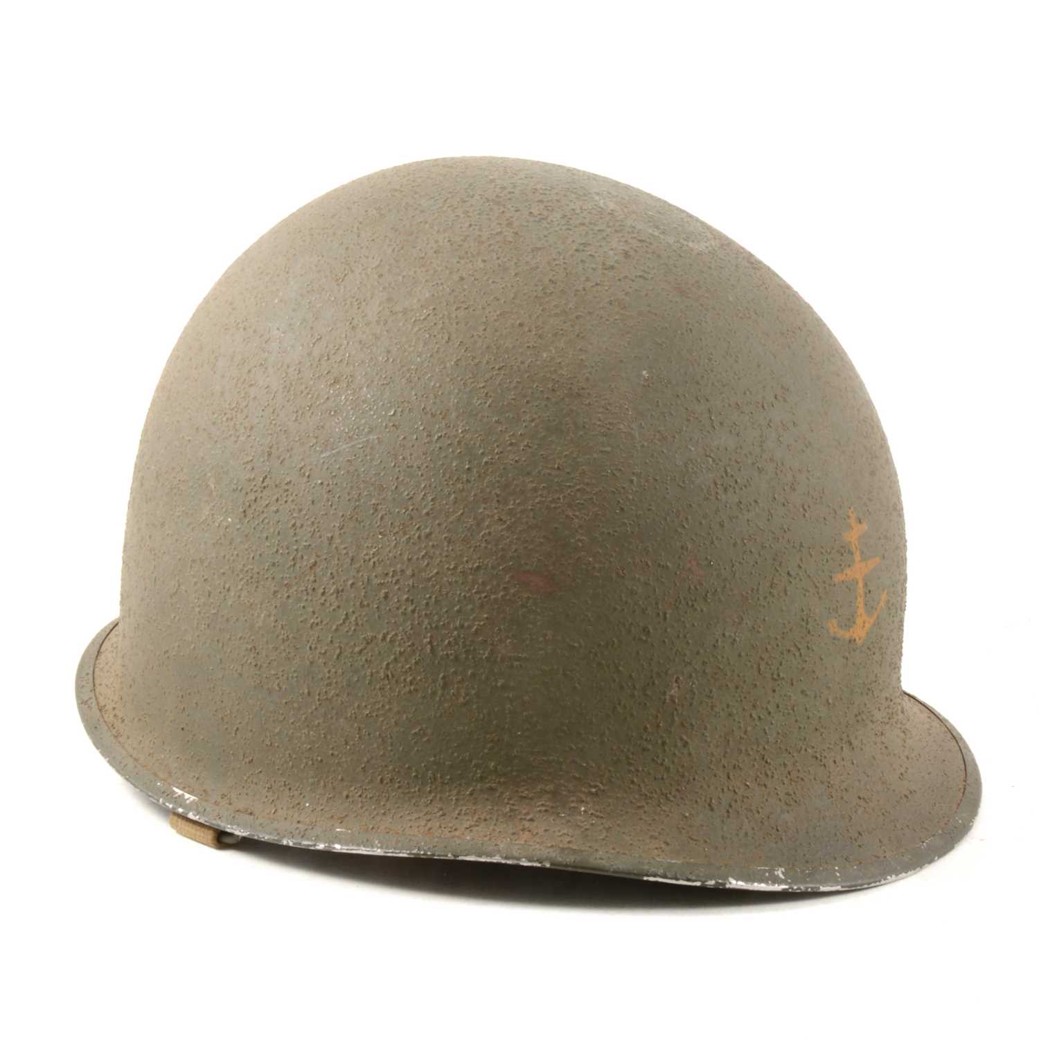 Lot 114 - WWII American war helmet