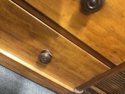 Lot 67 - A Victorian mahogany chest of drawers